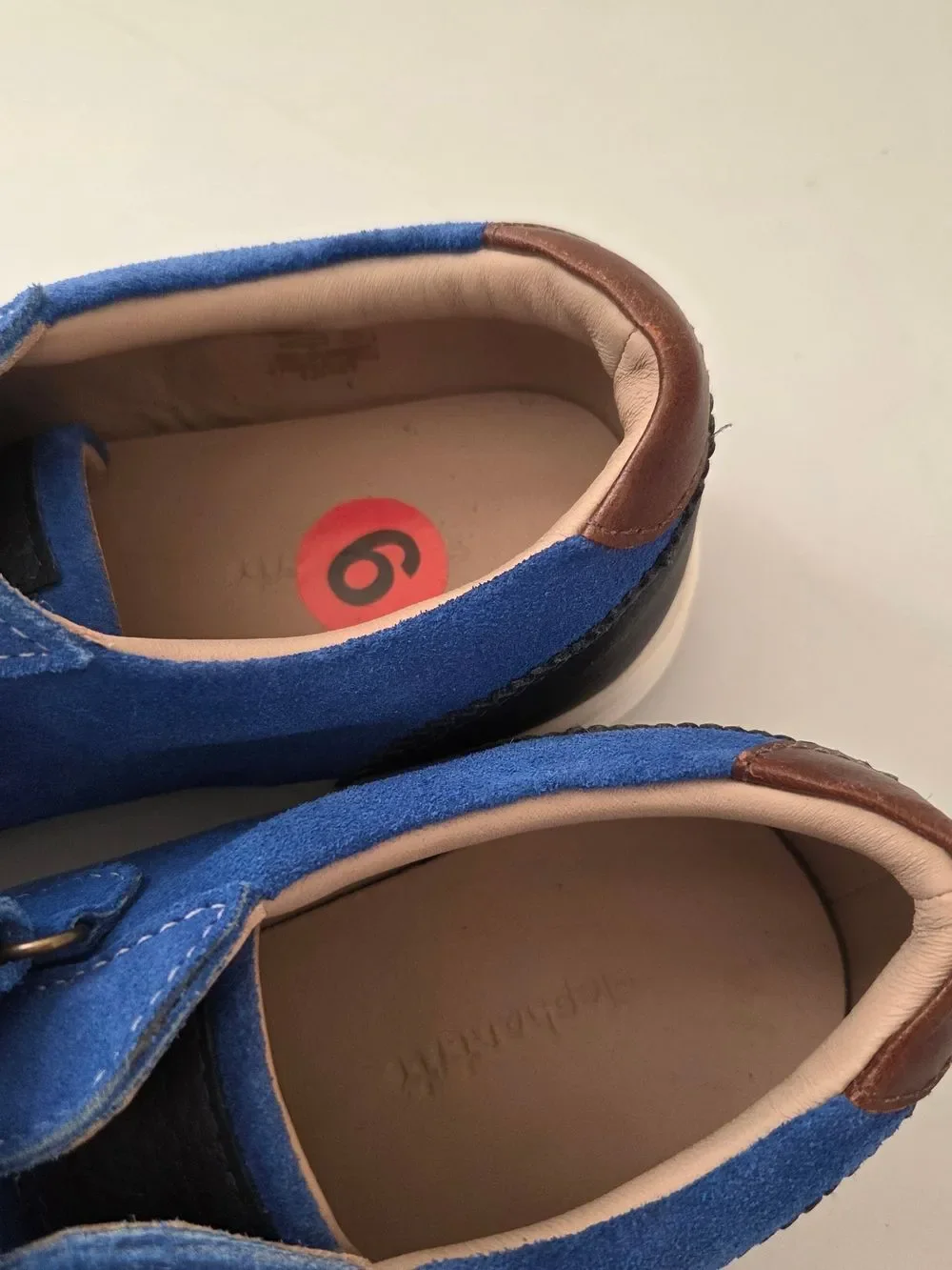 Elephantito cushioned leather